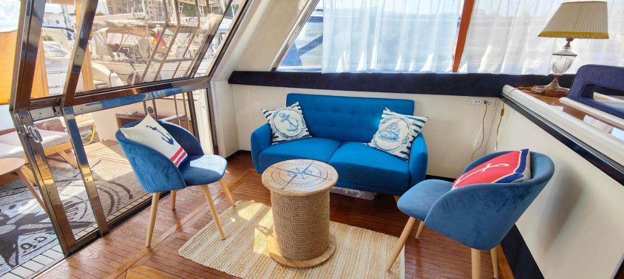 Hotel Panaby - House Boat à Palerme Extérieur photo
