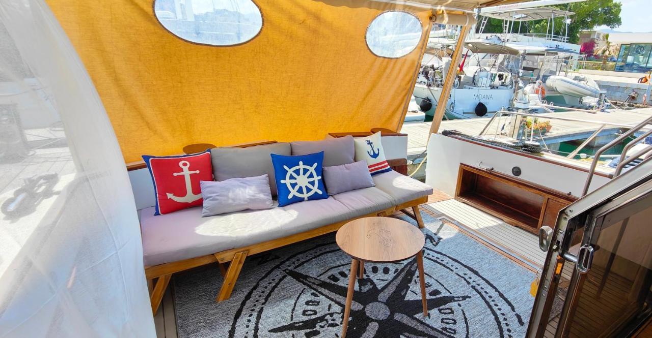 Hotel Panaby - House Boat à Palerme Extérieur photo